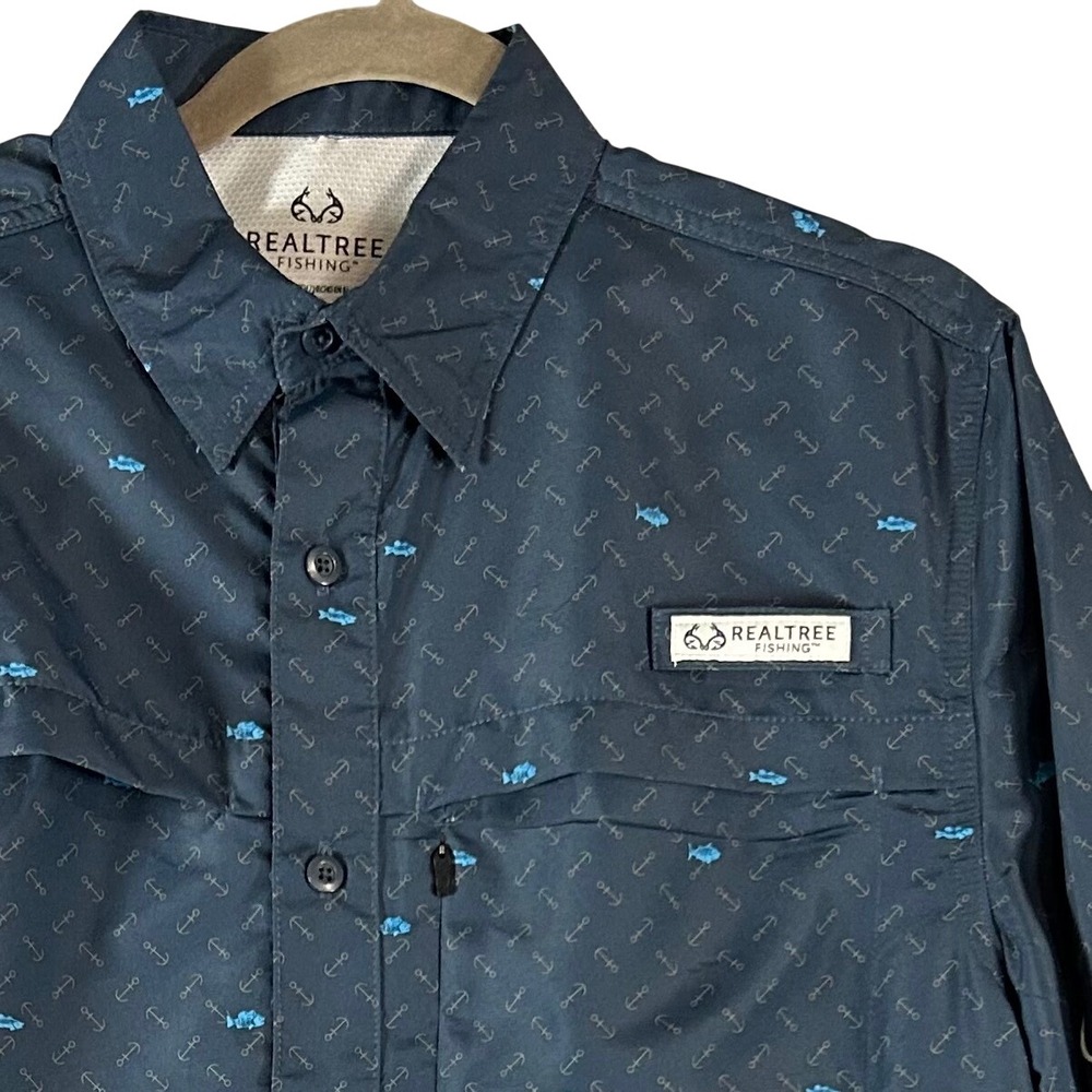Realtree Fishing Shirt Mens Small Blue Geo Fish Print Performance Outdoor